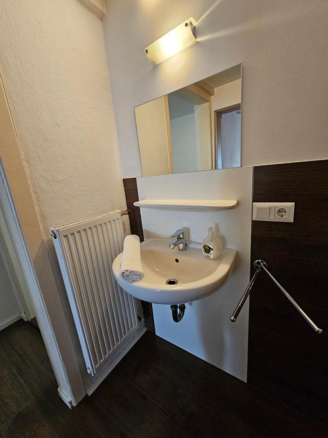 B76, Lauterach, Vorarlberg Apartments Dış mekan fotoğraf