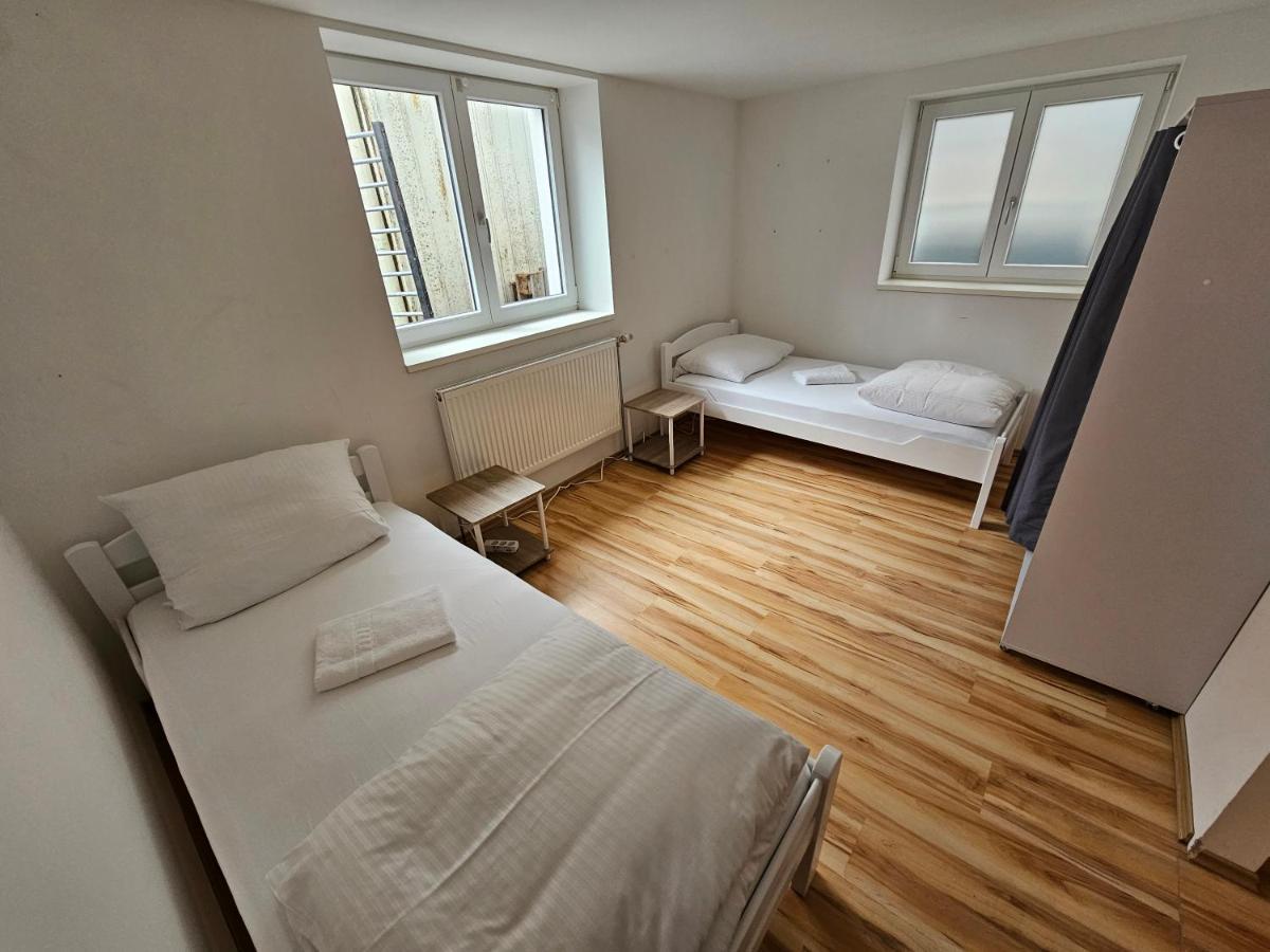 B76, Lauterach, Vorarlberg Apartments Dış mekan fotoğraf