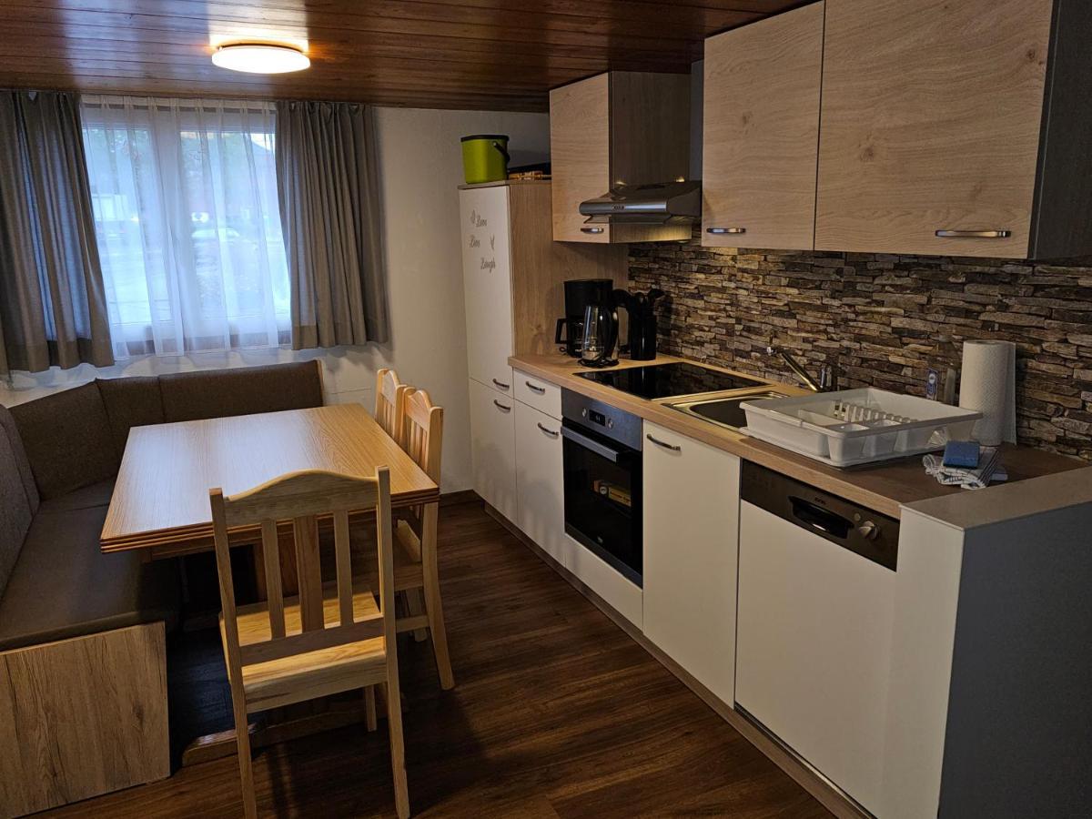 B76, Lauterach, Vorarlberg Apartments Dış mekan fotoğraf